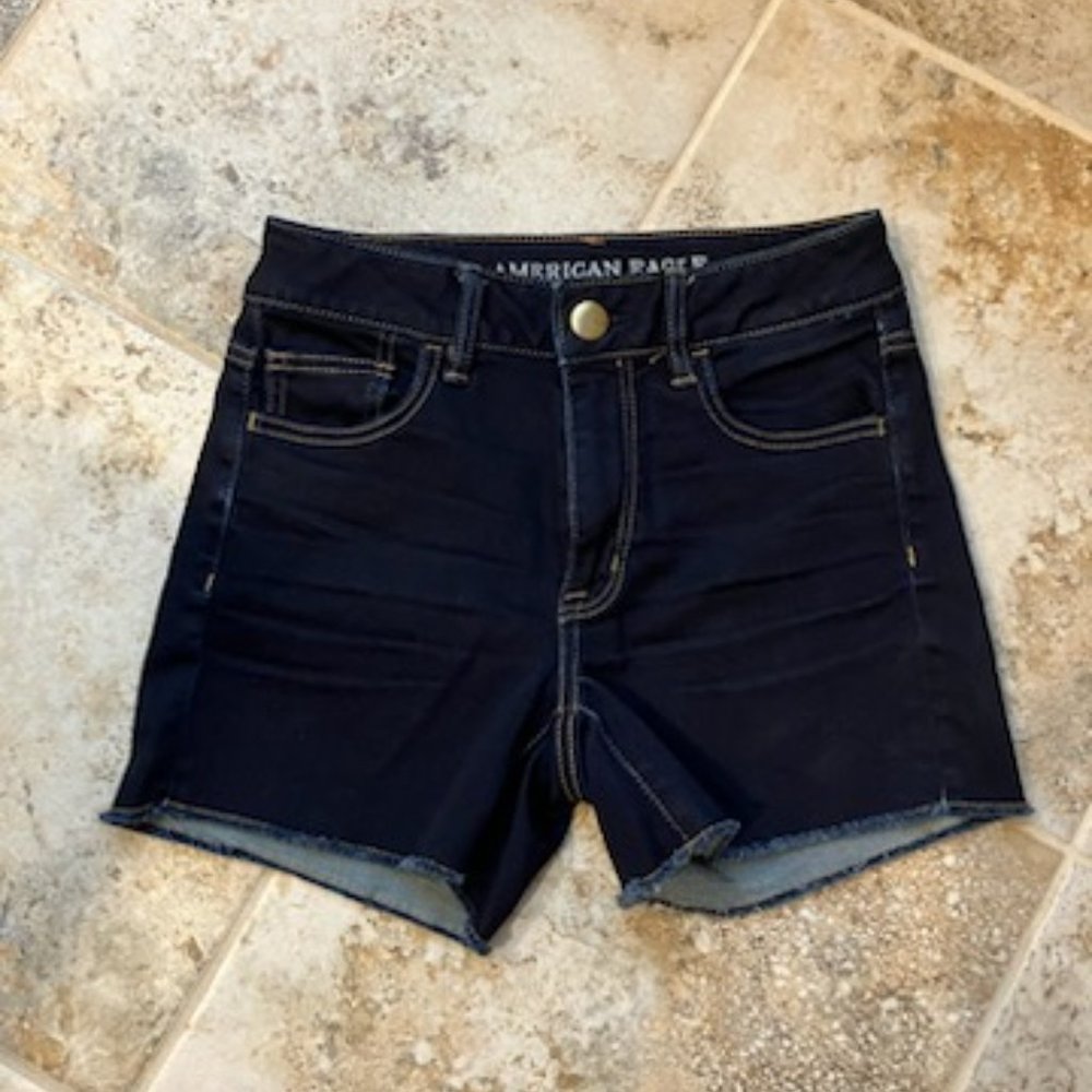 American Eagle Outfitters shorts size 4